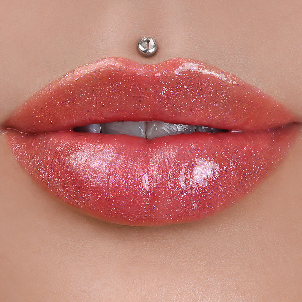 Wet Peach | tinted peach with gold and pink shift pearls